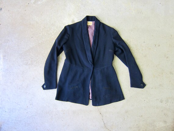 IRIS 1930s Navy Blue Wool Blazer | One Snap Up Wom