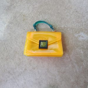 90年代風Y2K厚手クリアプラスチックハンドバッグ - モダンイエローモッドレトロハンドバッグ - 構造化されたゼリースタイルバッグ