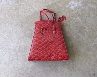 Textured Red Leather Purse | 90s Top Handle Leather Handbag | Boxy Pill Box Shoulder Purse Bag