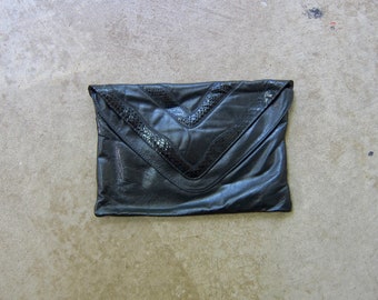 80s Black Leather Clutch | Vintage Envelope Handbag | Snake Skin Bag
