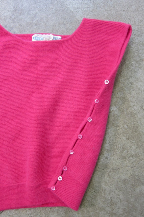 Vibrant Pink Lambswool & Angora Sweater | 80s Mod… - image 6