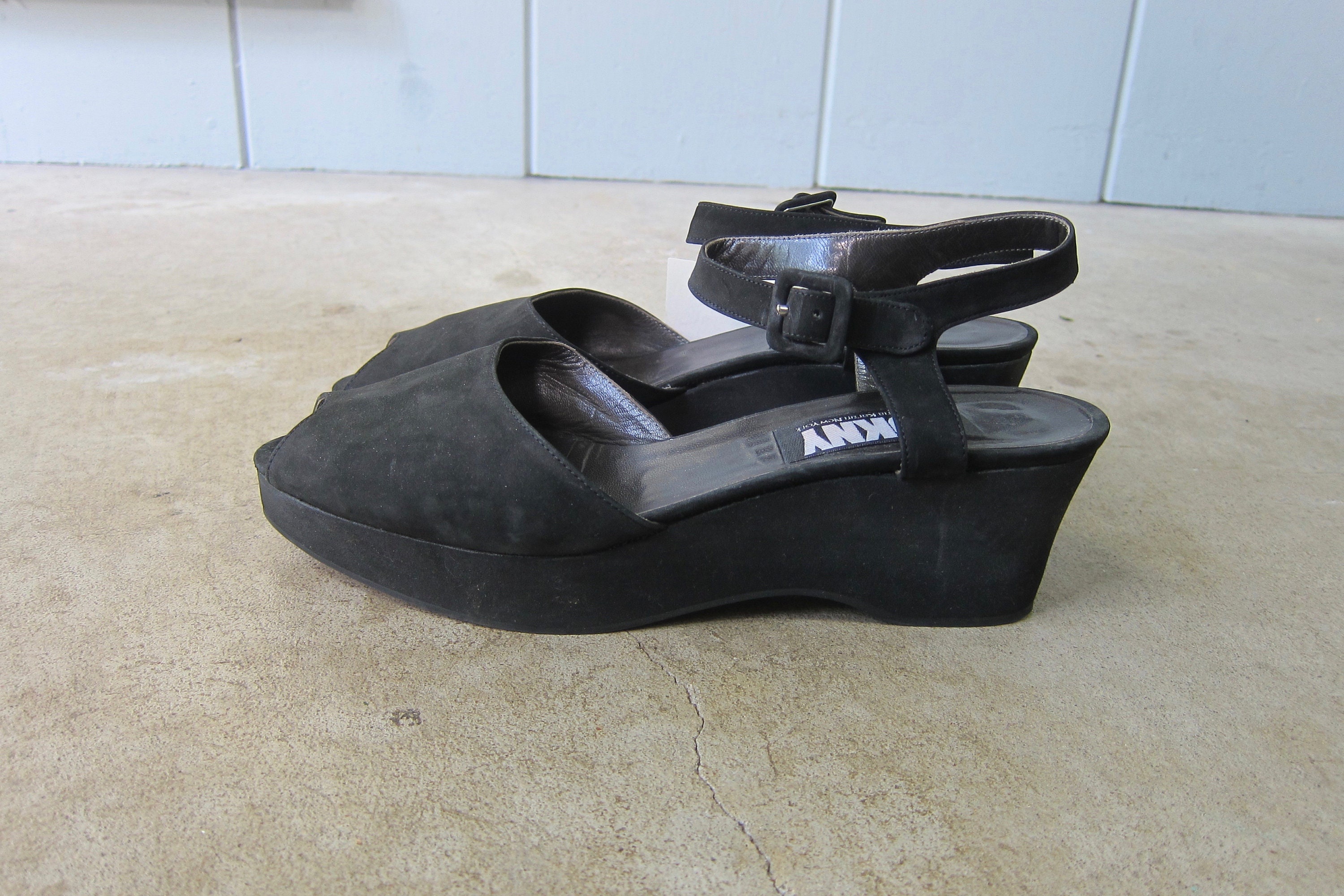 Dkny black wedge sandals best sale