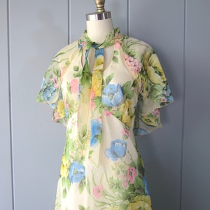 Vintage 60s Boho Maxi Dress – Floral Prairie Style Halter Dress – Festival Hippie Fashion