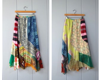 Jupe fleurie en patchwork de soie des années 90 | Mi-longue bohème colorée à empiècements en soie arc-en-ciel | Jupe mouchoir bohème à taille élastique vintage
