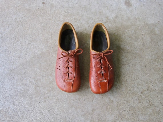 70s Brown Leather Loafers | Lace Up Platform Shoe… - image 2