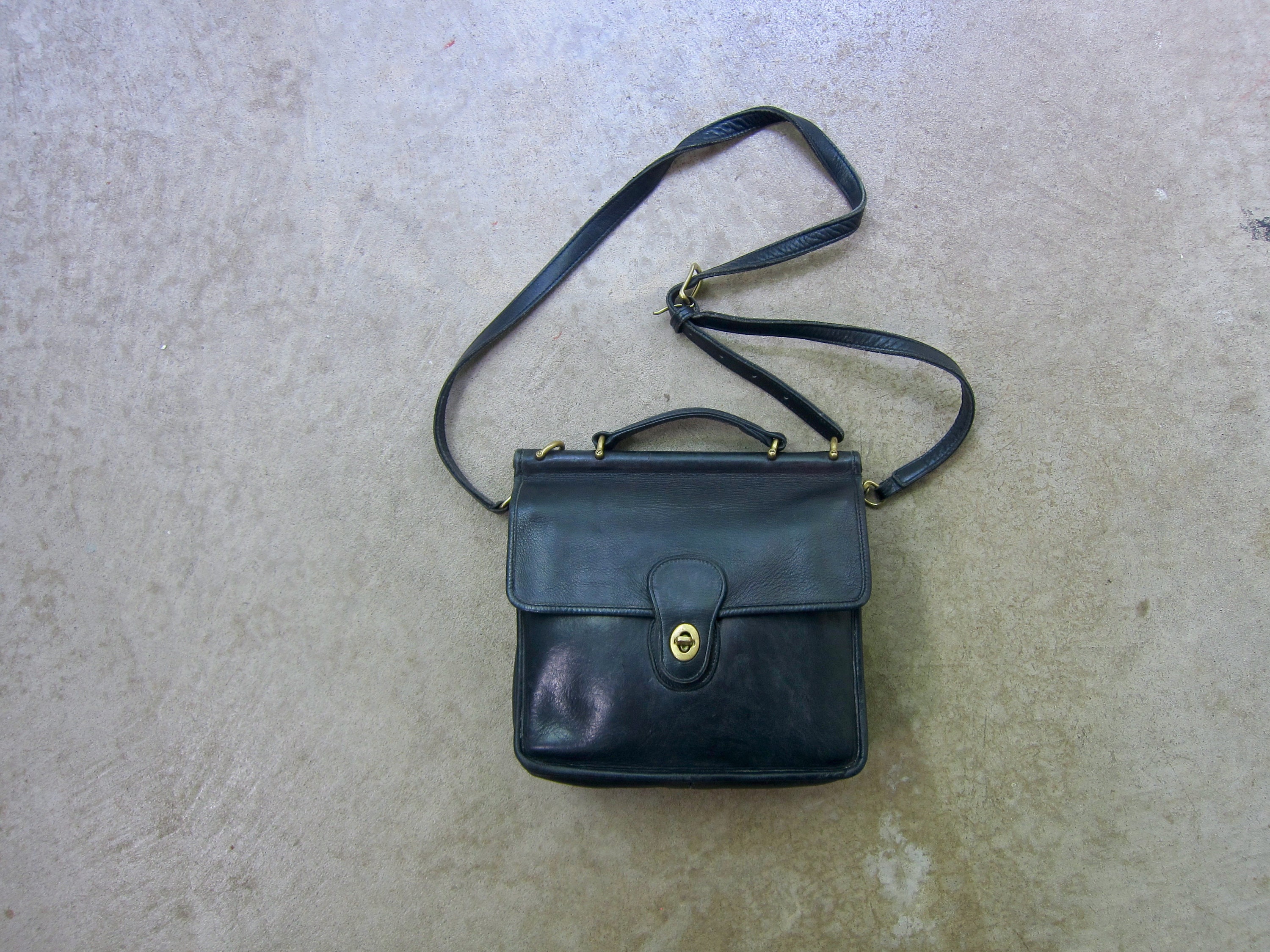Vintage 90s Coach Station Bag Black Leather Crossbody Purse