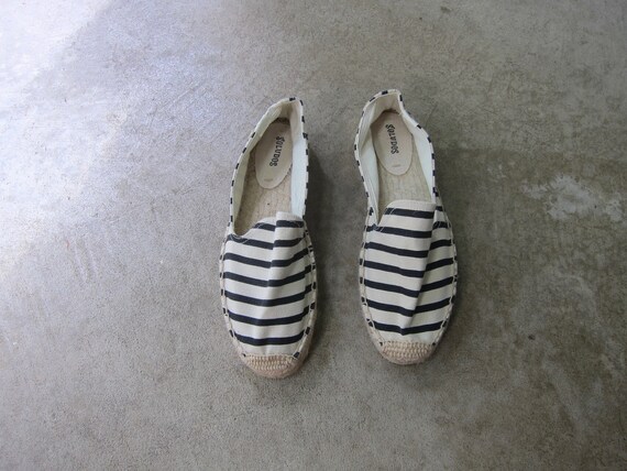 Vintage Soludos Espadrilles Shoes | Black White S… - image 4