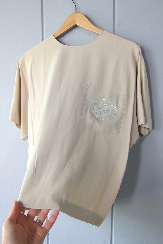 80s Boxy Oversized Tee | Cap Sleeve Taupe Top | M… - image 3