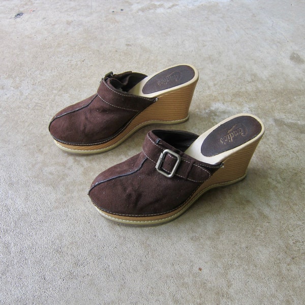 90s Dark Brown Suede Mules | CANDIES Suede Leather Clogs | Modern Leather Wedges with Faux Wood Heels - Women's