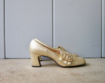 60s Metallic Gold Dress Up Shoes | Vintage PARIMODE Holiday Slip Ons | Chunky Heels with  Rhinestones | New Year Eve Cocktail Sparkle Shoes