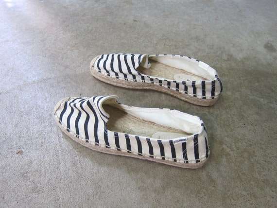 Vintage Soludos Espadrilles Shoes | Black White S… - image 3