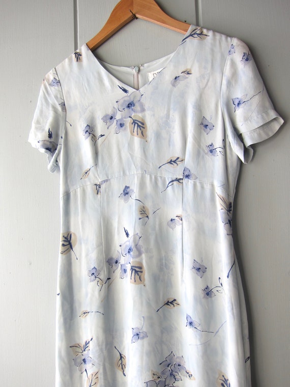 Silk Floral Midi Dress | Minimal Short Sleeve Flo… - image 6