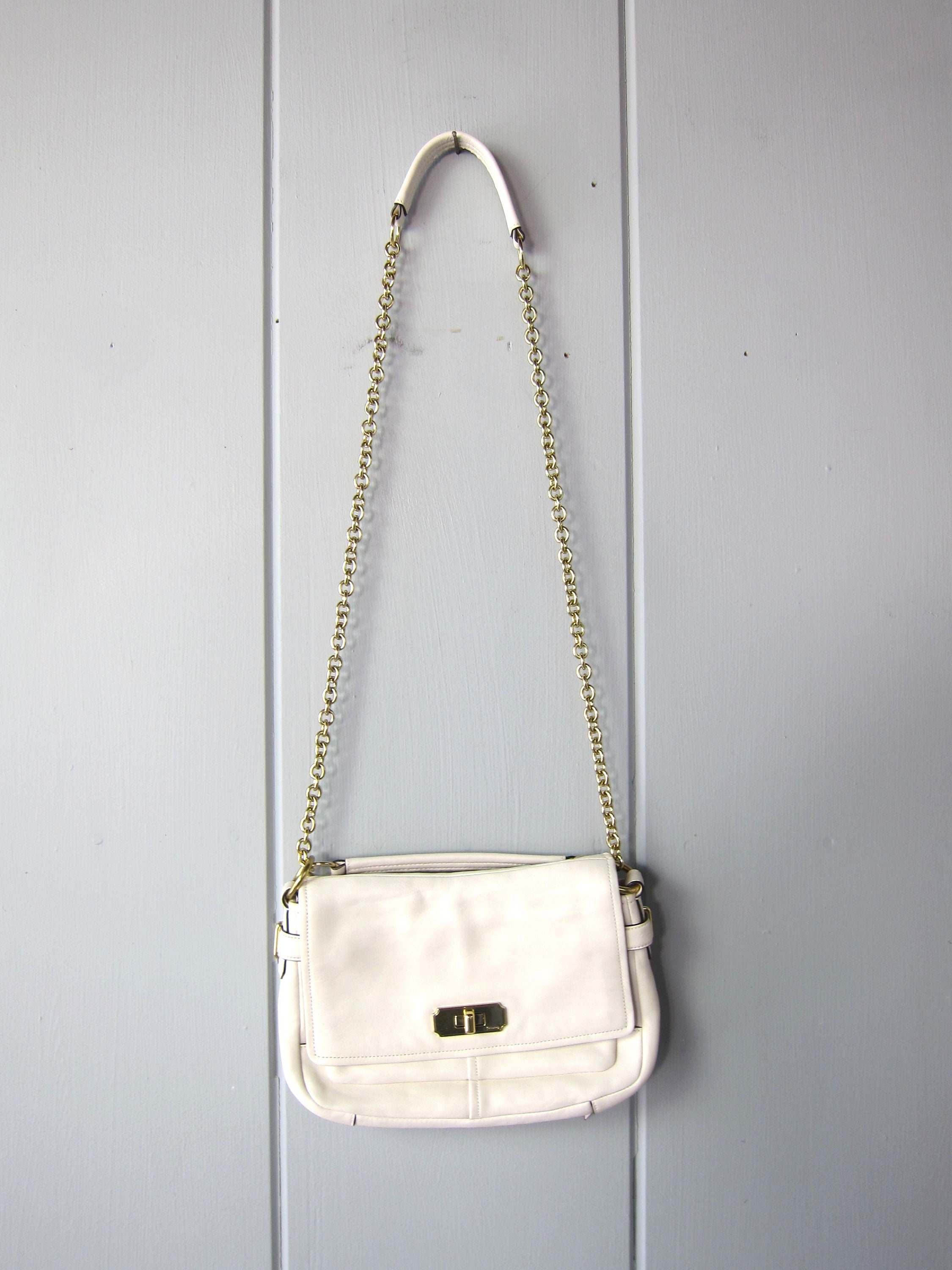 2000s White Coach Purse Gold Chain Coach Shoulder Bag 