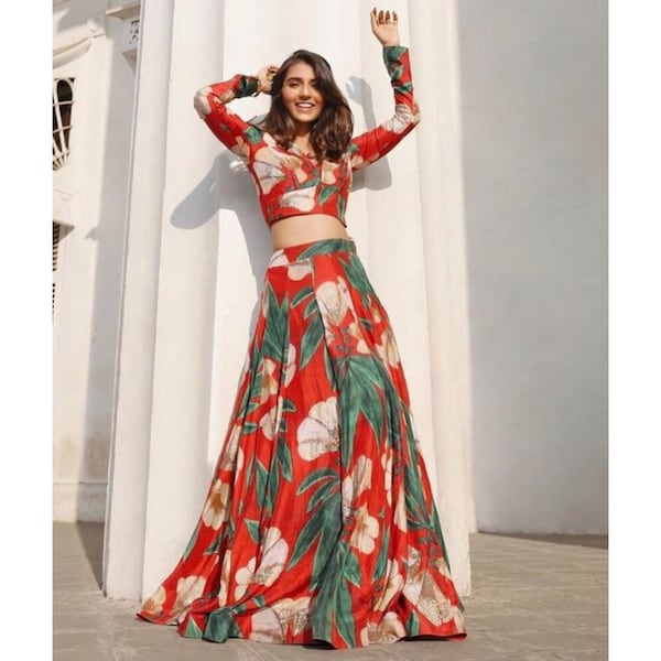 Trendy bedruckte Bluse mit Rock-Set, Indowestern Outfit für Frauen, indische Hochzeit Mehendi Sangeet Party Wear Outfit
