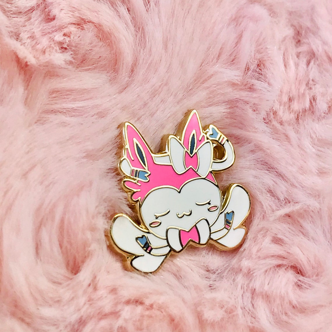 Angel Sylveon Enamel Pin | Etsy