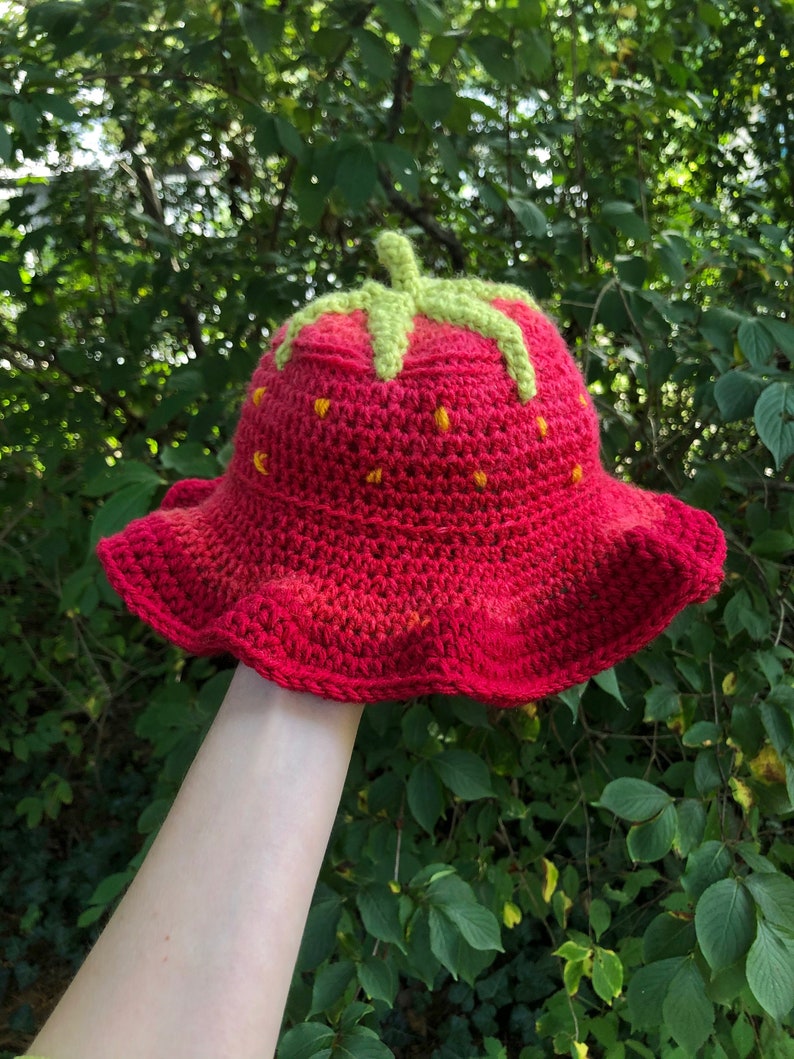 Crochet Strawberry Bucket Hat PATTERN Digital Download image 2