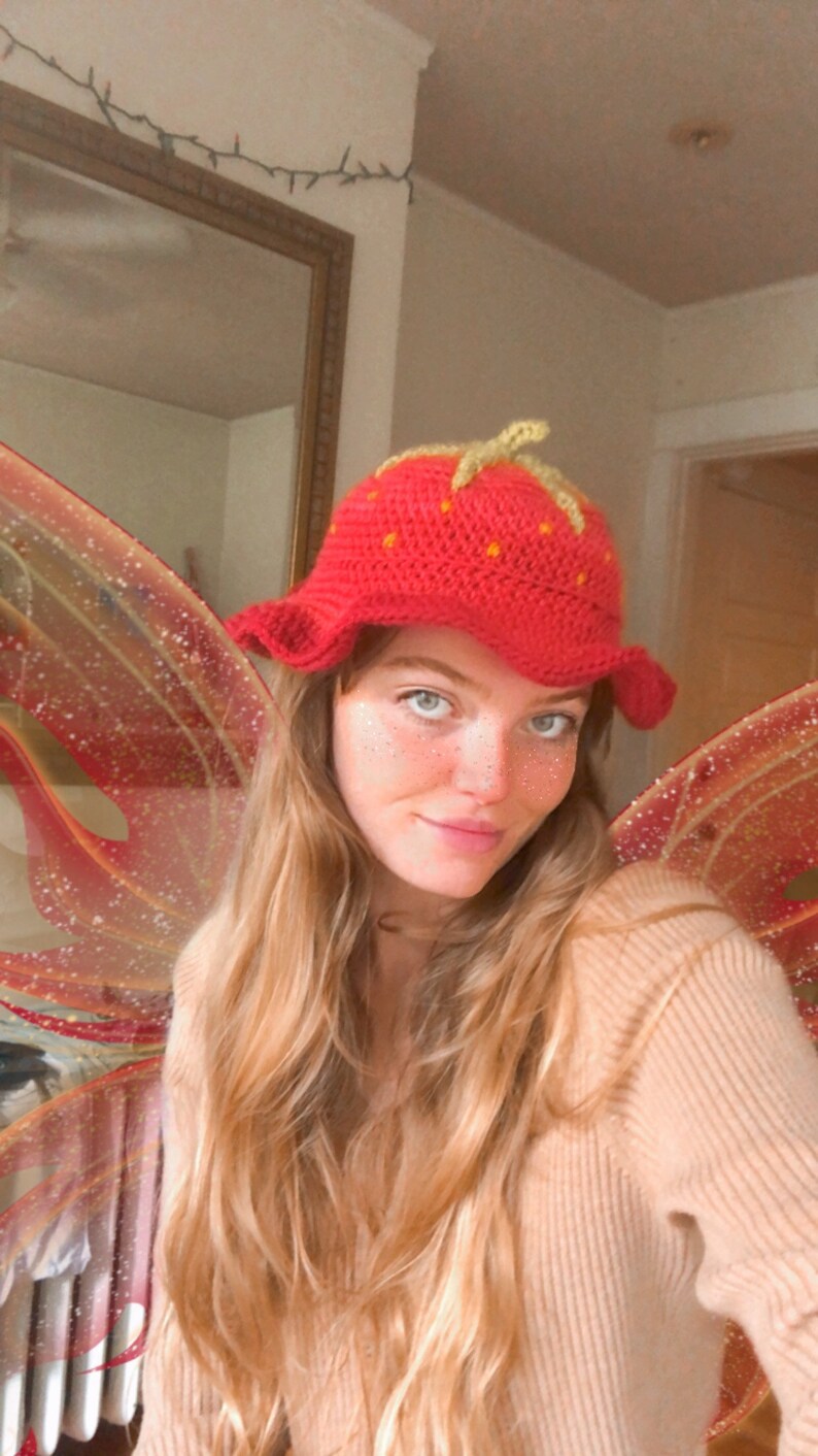 Crochet Strawberry Bucket Hat Size Small Red Etsy