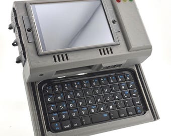 Raspberry Pi 5 Cyberdeck Frame: Our new Com-Pi, Fits a 3.5" Screen, compact and portable