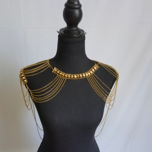 Golden tassel body chain, body chain jewelry, shoulder chain, neck chain, shoulder accessories, shoulder necklace, carnival, festival