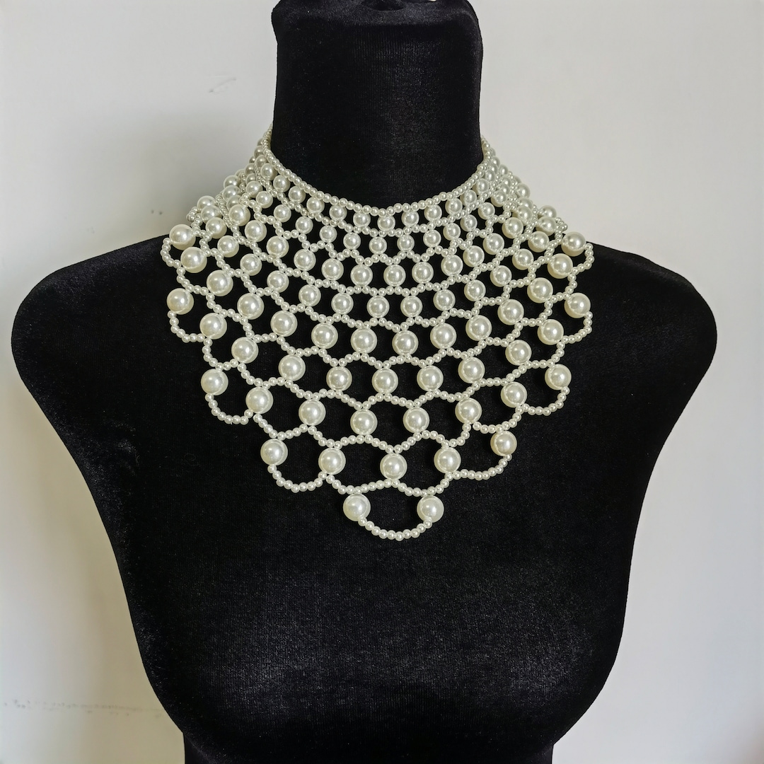 Pearl Necklace Fashion Pearl Necklace Chic Fashion Inspiration Wedding
