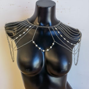Body Chain, pearl shoulder chain image 3