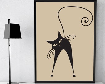 Peut inclure: Une illustration en noir et blanc d'un chat avec une queue enroulée sur un fond beige. Le chat est tourné vers la gauche et a une expression espiègle. L'illustration est encadrée dans un cadre noir.