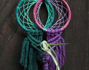 Vesica Piscis Macrame Plant Hanger: Bohemian Indoor Plant Art