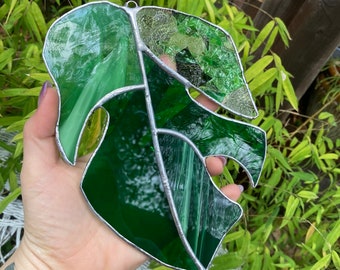 Monstera Leaf Stained Glass Suncatcher: Tropical Houseplant Decor