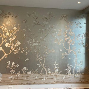 handgemalte Tapete im Metallic-Look