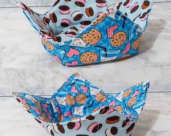 Bowl cozies; novelty bowl cozies; kitchen decor; bee decor; quilted bowl cozies; fun patterned bowl cozies
