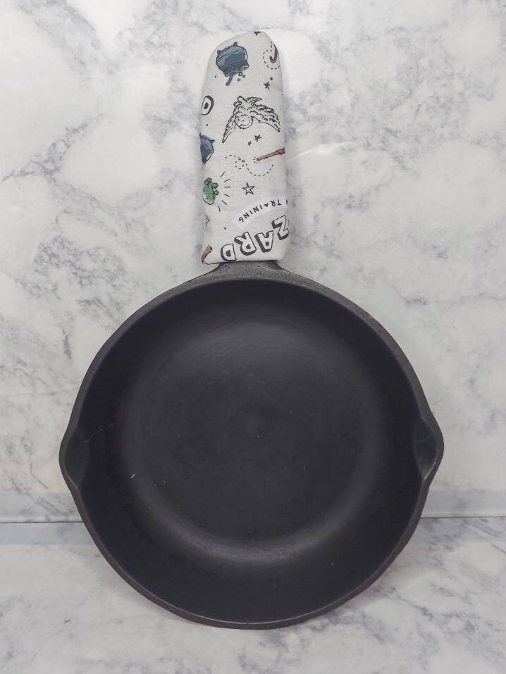 Wizard School Themed Cast Iron Skillet Handle Cover Cast Iron Etsy