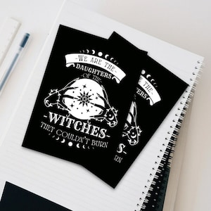 Carte postale Nous sommes les filles des sorcières qu'elles ne pouvaient pas brûler, carte d'anniversaire, sorcellerie, carte de voeux, sorcière noire, sorcière