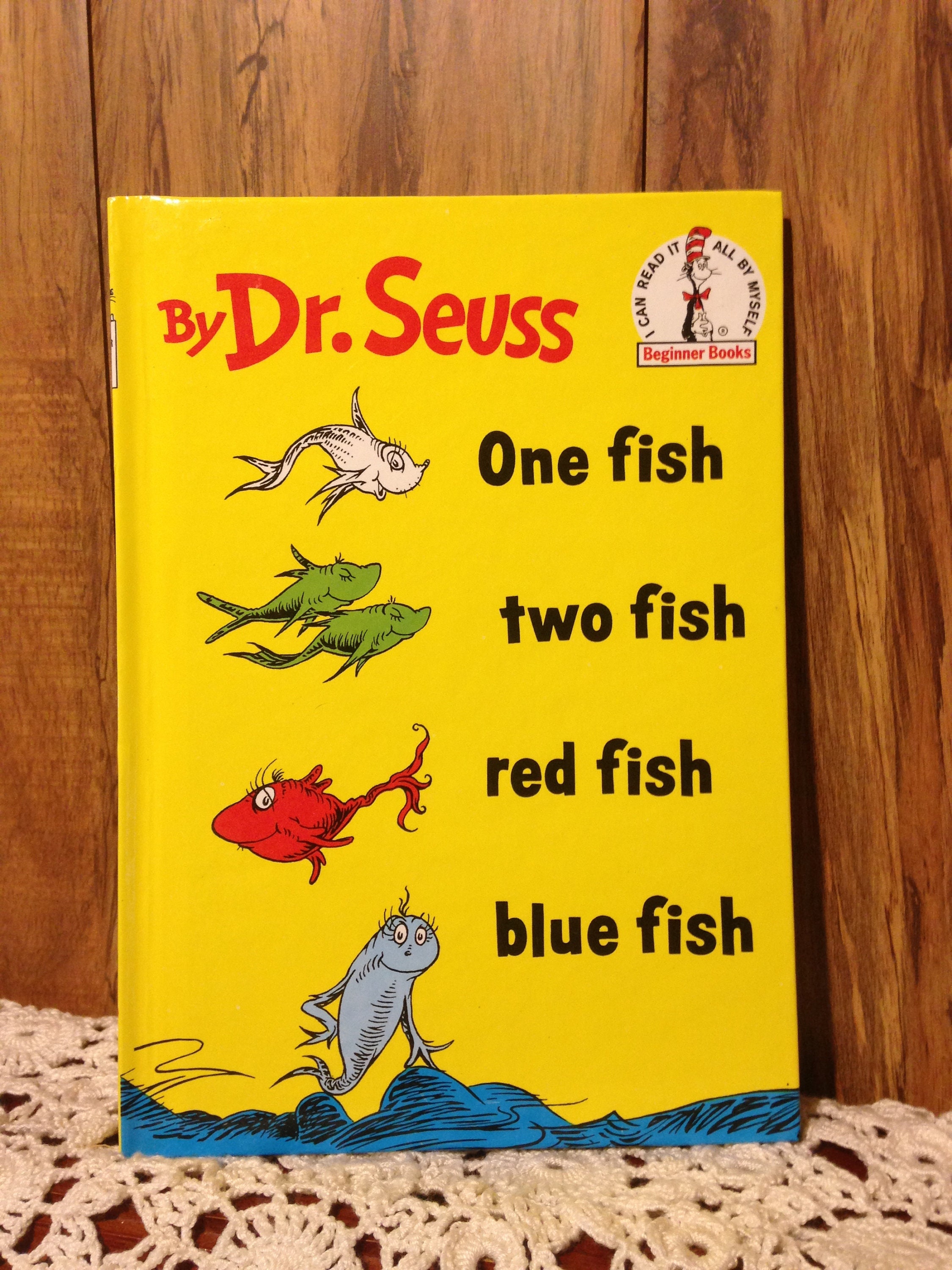 Dr Seuss One Fish Two Fish Red Fish Blue Fish Copyright 1960