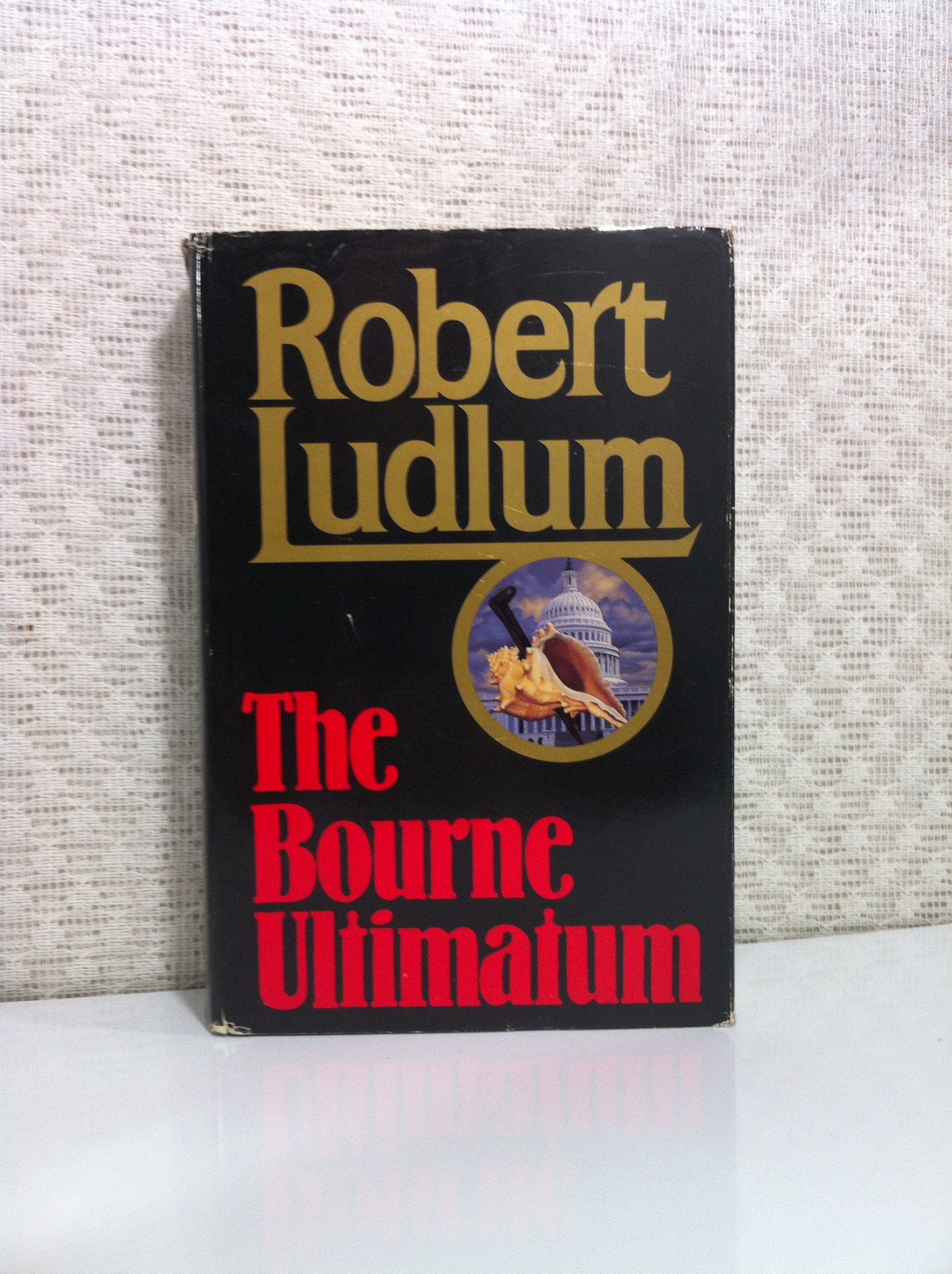 Robert Ludlum Hardcover Books - Etsy