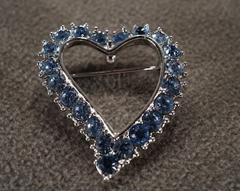 Vintage Art Deco Style Silver Tone Blue Glass Stone Heart Shaped Pin Brooch Jewelry   K#68