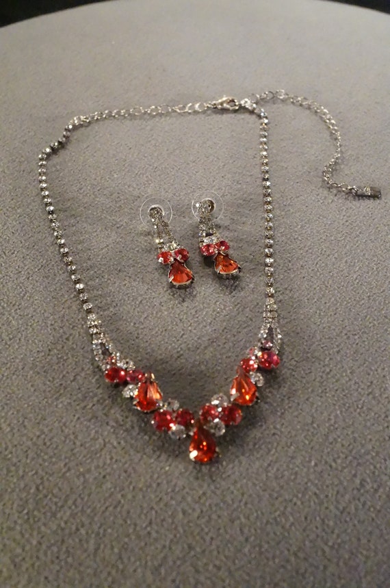 Vintage Art Deco Style Silver Tone Red Glass Stone