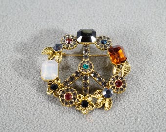 Vintage Pin Brooch Pendant Slide Enhancer Charm Multi Size Cut Color Glass Rhinestone Classic Peace Sign Design Etched Multi Stone Setting