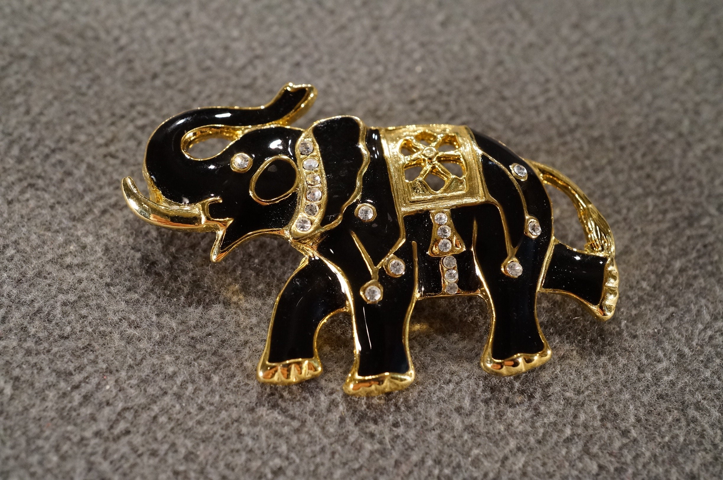Vintage Art Deco Style Yellow Gold Tone Rhinestone Glass Stone