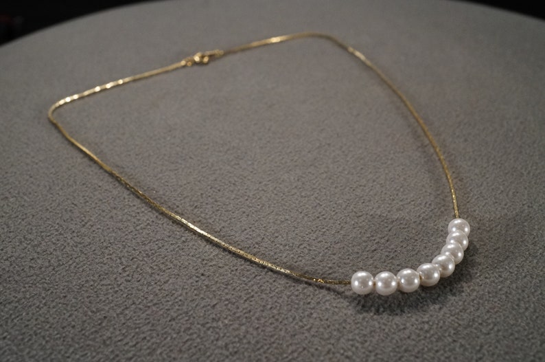 VINTAGE Art Deco Goldtone Faux Pearl Bib Necklace ChainVR #34