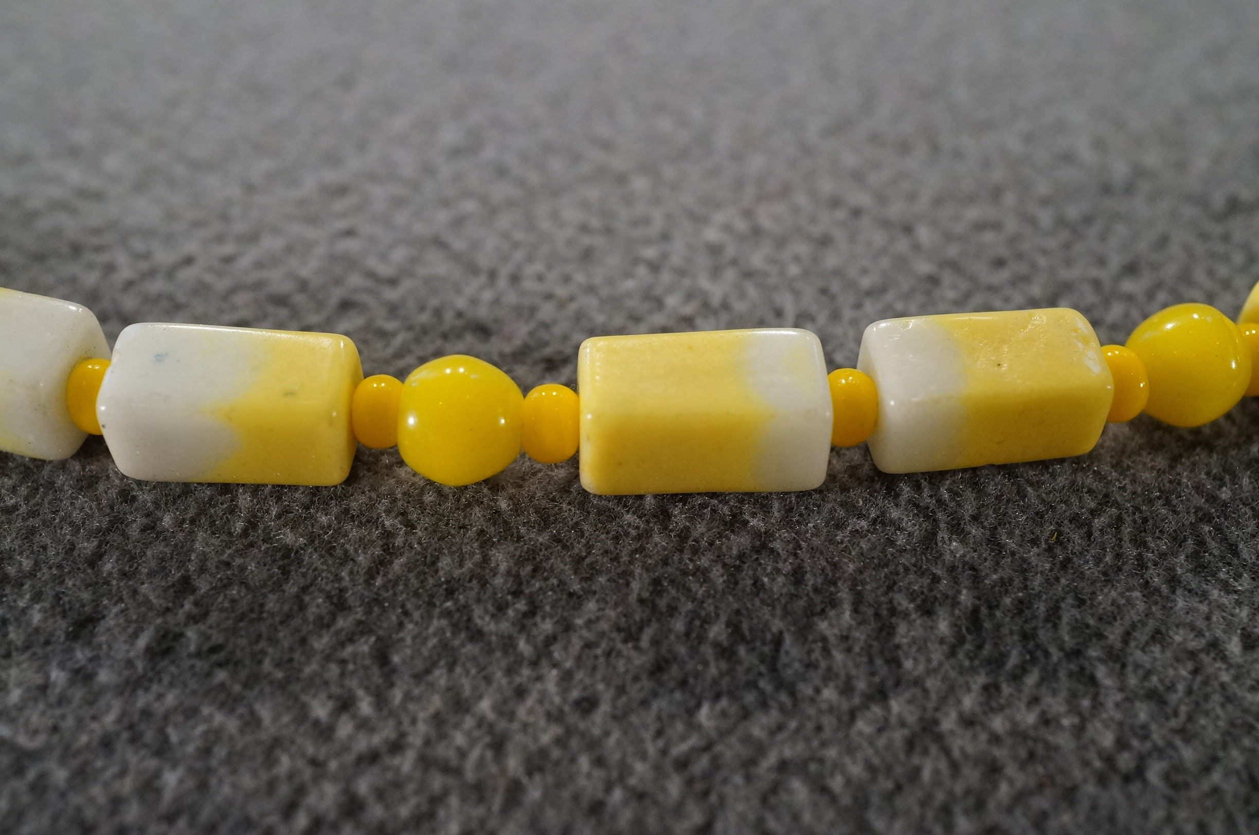 ＜TOILE＞GLASS BEADS NECKLACE YELLOW/ネックレス TOILE＞GLASS BEADS NECKLACE YELLOW/ネックレス