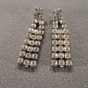 Vintage Art Deco Style Silver Tone Stud Style Rhinestone Glass Stone Tassel Dangle Pierced Earrings Jewelry    K#90