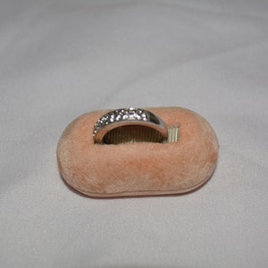vinage sterling silver statement band ring with two rows of white topaz stones in illusion settings, size 6 1/2  **M9