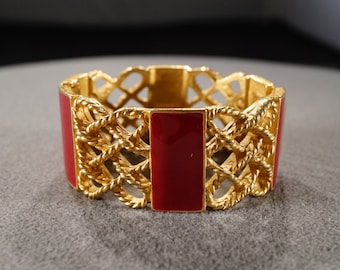 Vintage Art Deco Style Yellow Gold Tone Enameled Red Scrolled Hinged Bracelet Jewelry    K#4