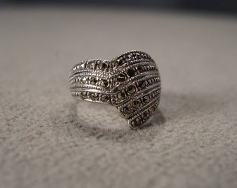 Vintage Wedding Band Stacker Design Ring Sterling Silver Multi Round Prong Set Marcasite Cluster Multi Stone Setting Classic, Size 5