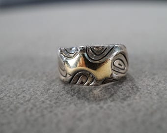 Vintage Wedding Band Stacker Design Ring Sterling Silver 14 K Yellow gold Scrolled Etched Domed Setting Artist Rendered, Size 7