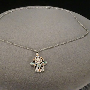 Vintage Art Deco Style Silver Tone Glass Stone Pendant Necklace Dangle Jewelry    K#25