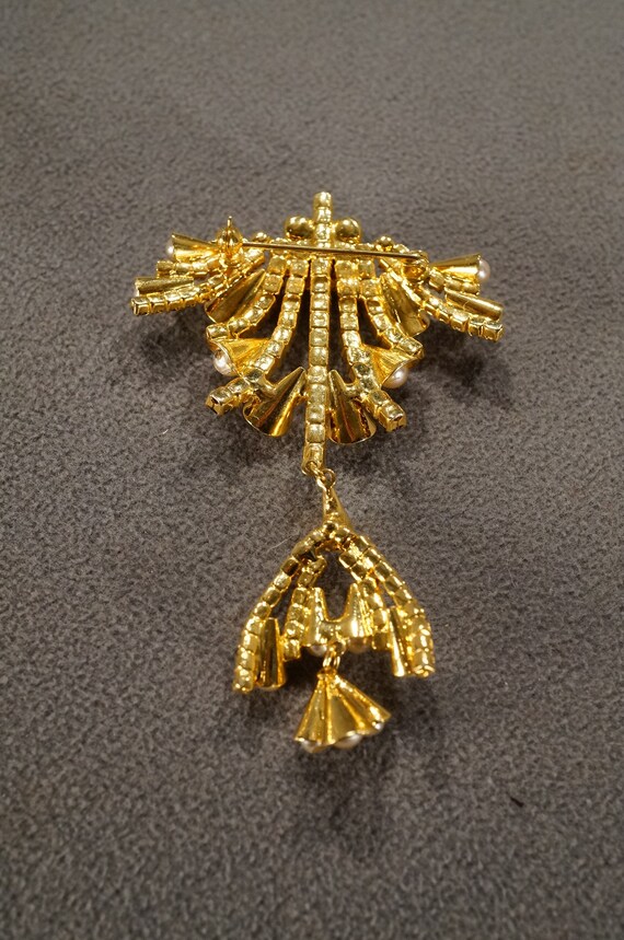 Vintage Gold Tone Pin Brooch Round Prong Set Shad… - image 4