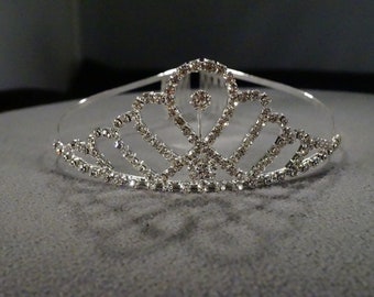 Vintage Wedding Bridal Tiara Luxury Bridal Crown Prom Crown Multi Round Prong Set Glass Rhinestone Combs Beauty Hair Accessory Hair Wreath