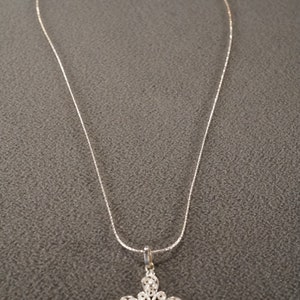 vintage sterling silver statement necklace pendant filigree cross charm on a 17 inch serpentine chain with a lobster claw clasp  **M2