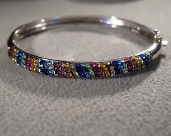 Vintage Silver Tone Bangle Bracelet Multi Colored Round Swarovski Crystal Stones 5 Row Setting Classic Collectable